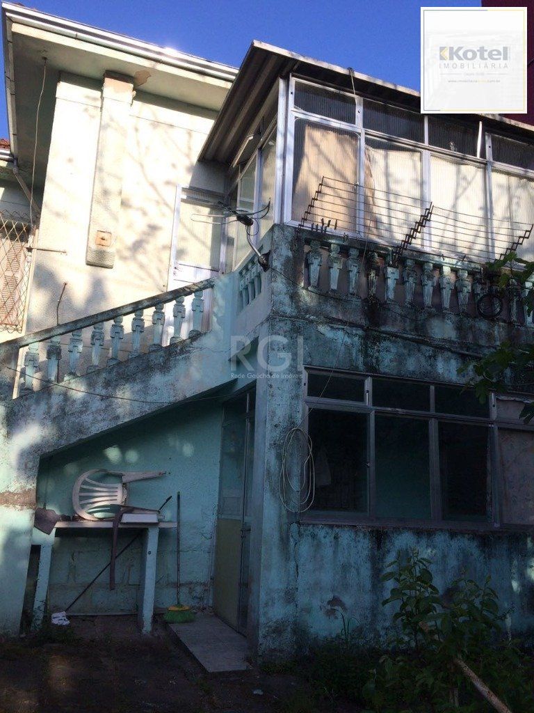 Casa para Venda - 192m², 3 dormitórios, 3 vagas - Medianeira — foto 2