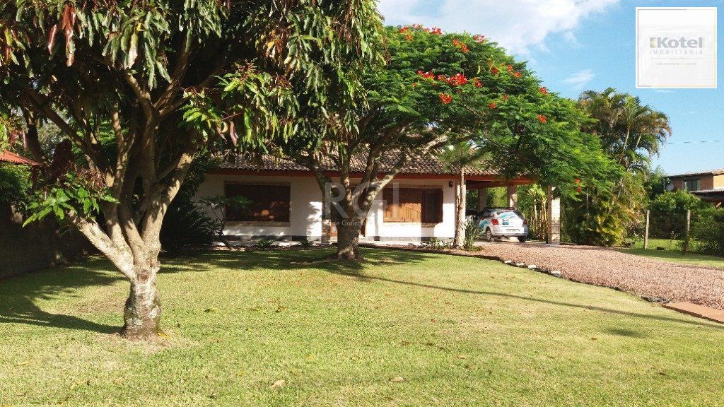 Casa para Venda - 220m², 2 dormitórios, sendo 1 suites, 4 vagas - Belém Novo — foto 2