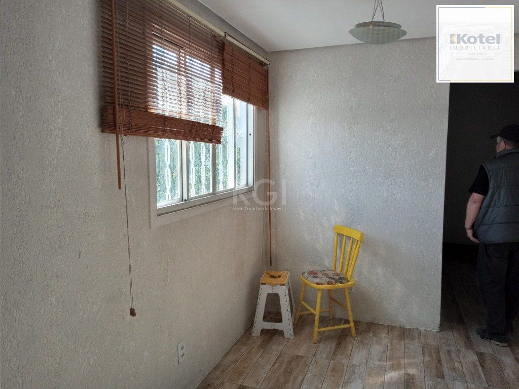 Casa para Venda - 384m², 3 dormitórios, sendo 1 suites, 3 vagas - Teresópolis — foto 5