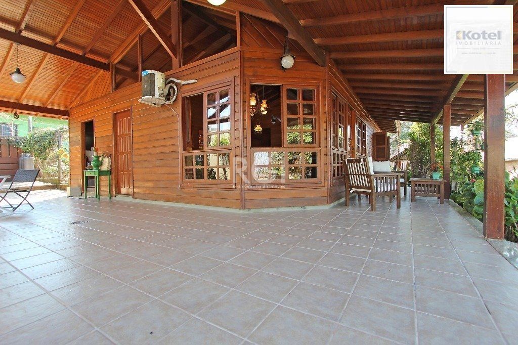 Casa para Venda - 205m², 2 dormitórios, sendo 1 suites, 4 vagas - Cristal — foto 4