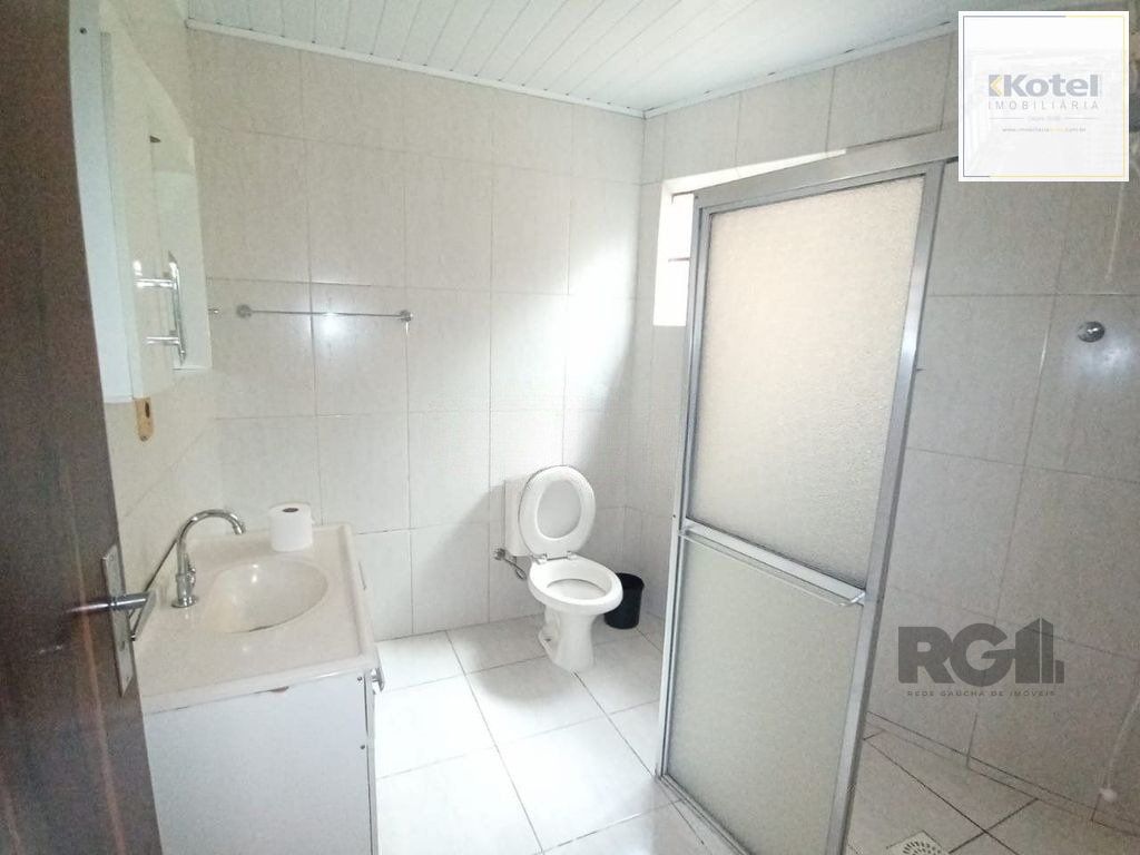 Casa de 2 dormitórios no bairro Campo Novo