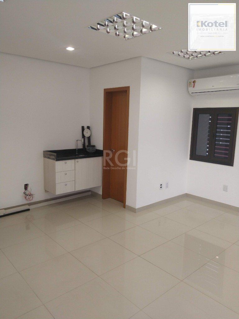 Conjunto/Sala para Venda - 28m², 0 dormitórios, Menino Deus
