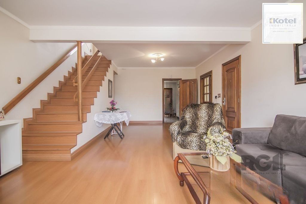 Casa de 2 dormitórios, no bairro Partenon — foto 3