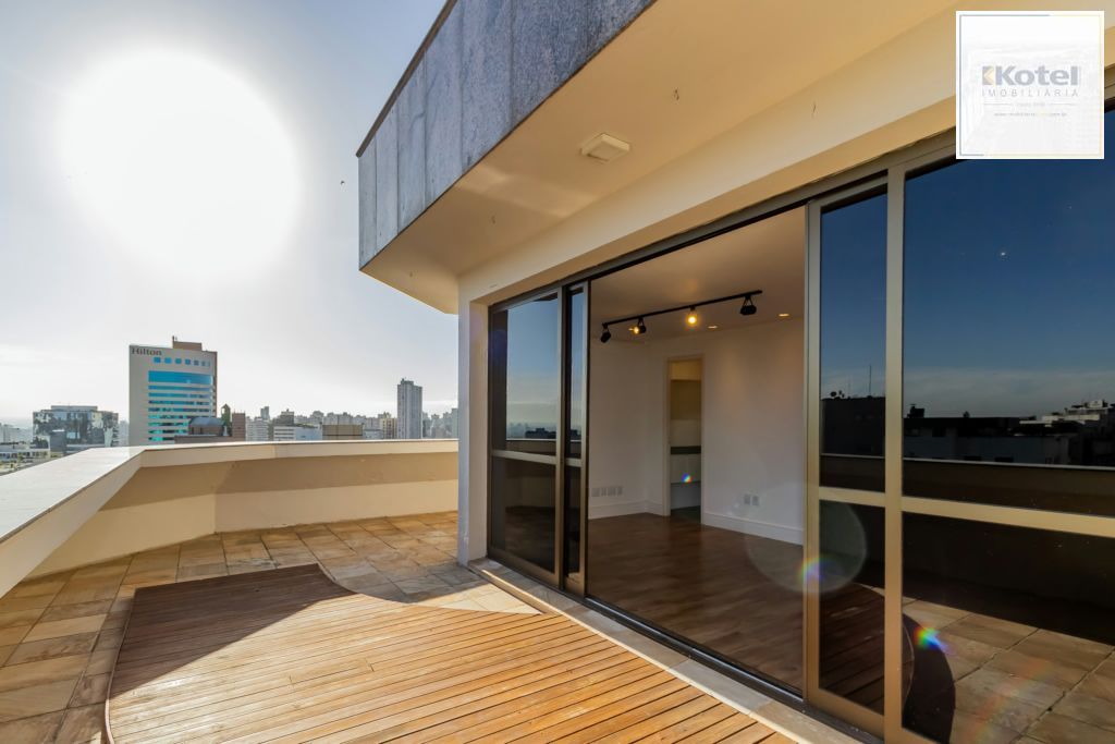Sala / Conjunto Comercial à venda no Bairro Moinhos de Vento - Porto Alegre