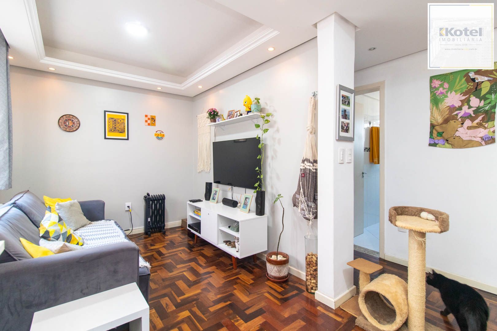 Apartamento com 3 quartos e 77m² à venda em Teresópolis, Porto Alegre. — foto 2