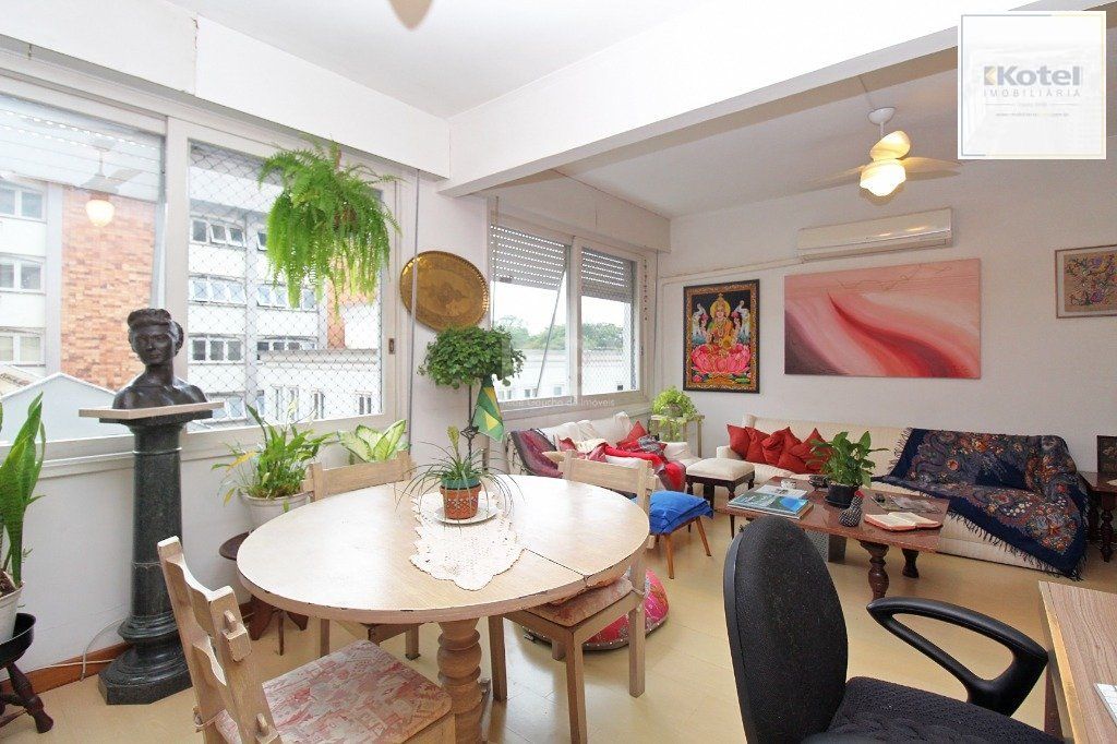 Apartamento para Venda - 84.85m², 2 dormitórios, sendo 1 suites, 1 vaga - Moinhos de Vento