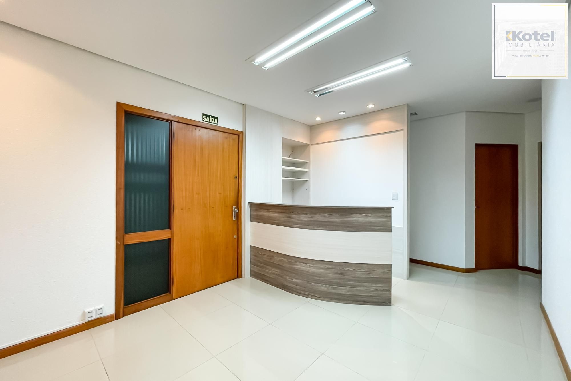 Sala Comercial á venda no Bairro Santana -Porto Alegre