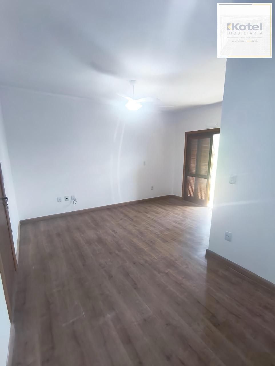 Casa de 3 dormitórios á venda no Bairro Guarujá - Porto Alegre — foto 3
