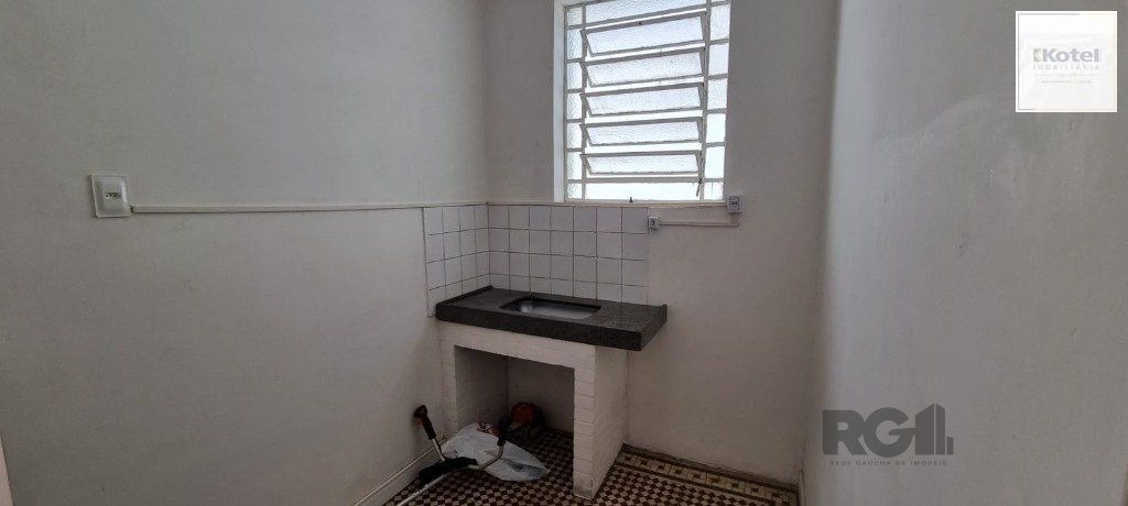 Casa de 2 dormitórios no bairro Petrópolis — foto 5