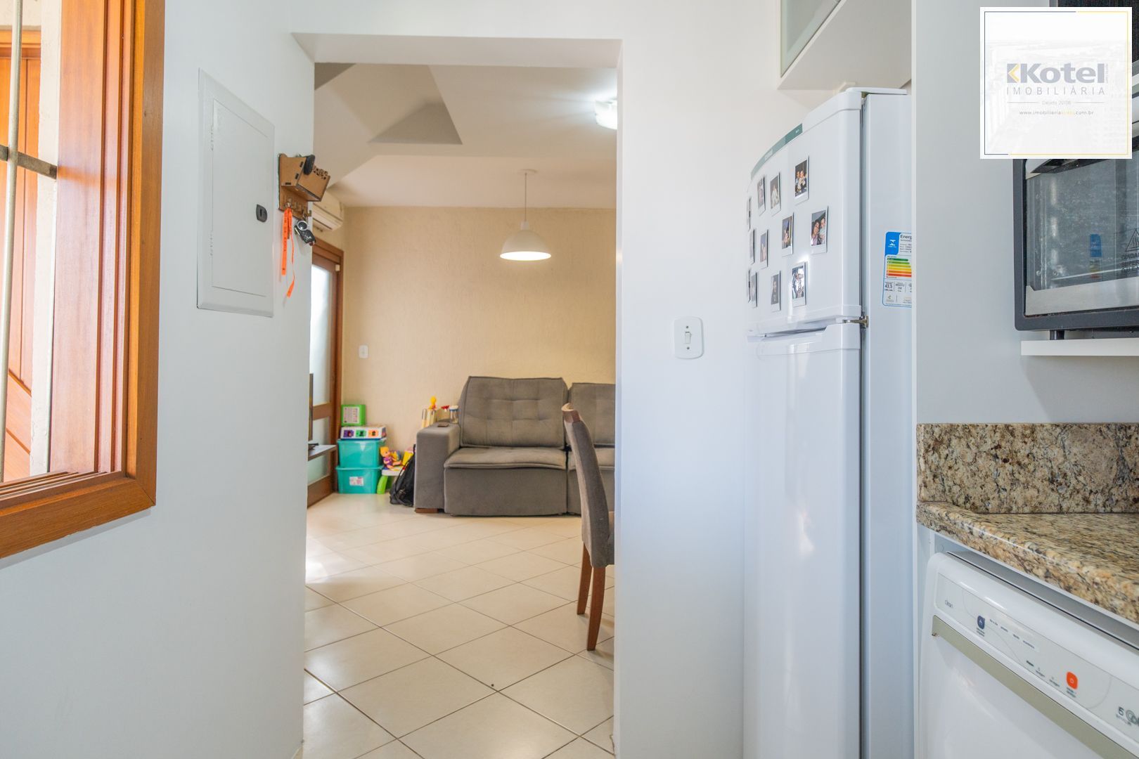 Casa em condomínio de 105m² - 2 dormitórios e 1 vaga no bairro Guarujá — foto 4