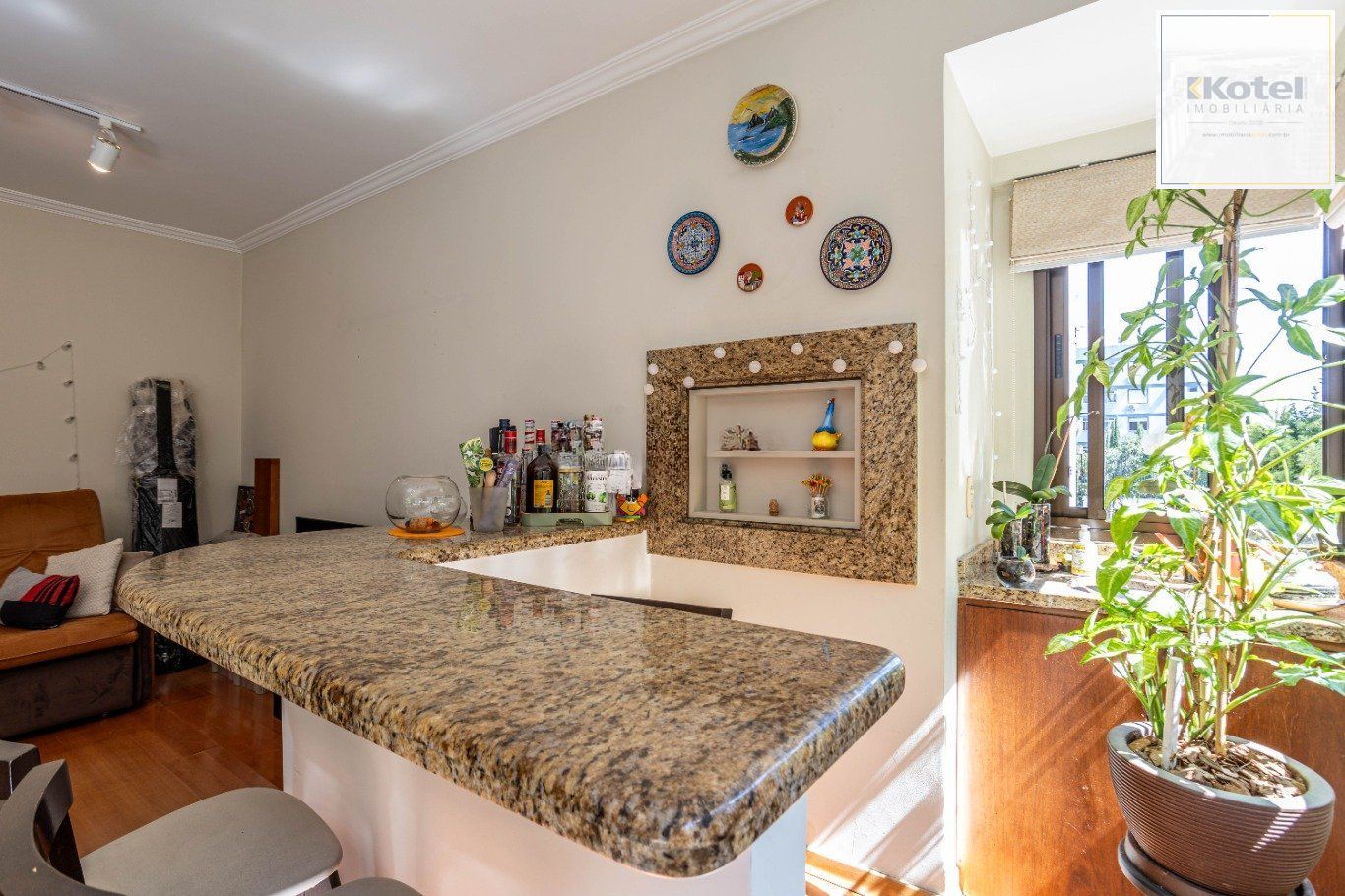 Apartamento de 3 quartos e 93m² à venda em Rio Branco, Porto Alegre.