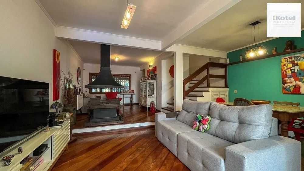 Casa para Venda - 176m², 3 dormitórios, sendo 1 suites, 4 vagas - Jardim Isabel — foto 3