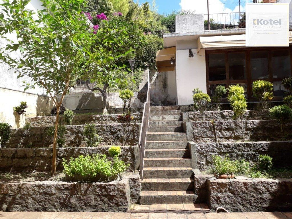 Casa para Venda - 311m², 4 dormitórios, sendo 2 suites, 4 vagas - Glória — foto 4