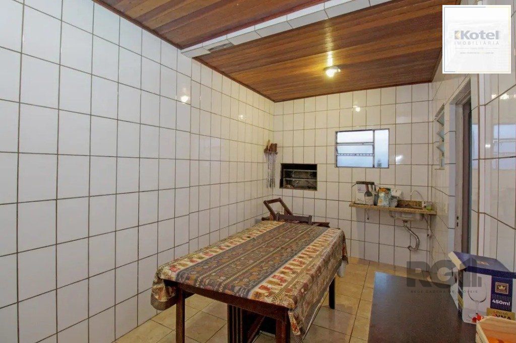 Casa  4 quartos no Bairro Bom Fim