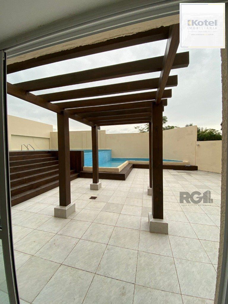 Apartamento novo, 2 dormitórios elevador e garagem — foto 2