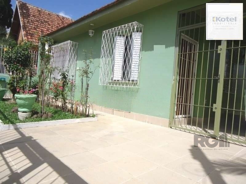 Casa 3 Dormitório(s) Bairro Partenon, Porto Alegre — foto 3