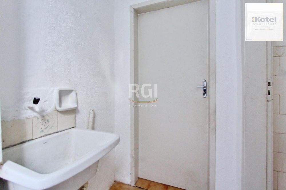 Apartamento 02 dormitórios, reformado — foto 5