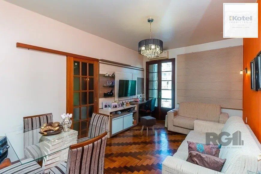 Apartamento 74m², 2 dormitórios no bairro São João