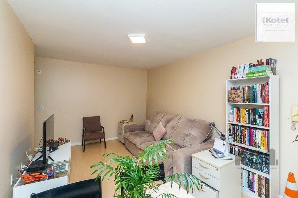 Excelente apartamento de 73m² com 2 dormitórios no bairro centro.