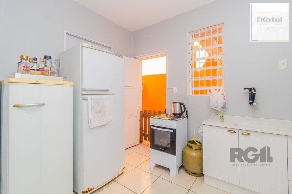 Casa com 99,73m², 2 dormitórios, 2 vagas no bairro Floresta — foto 5