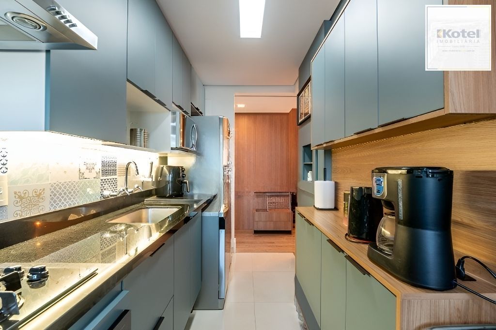 Apartamento de 2 dormitorios á vender em Passo Da Areia, Porto Alegre