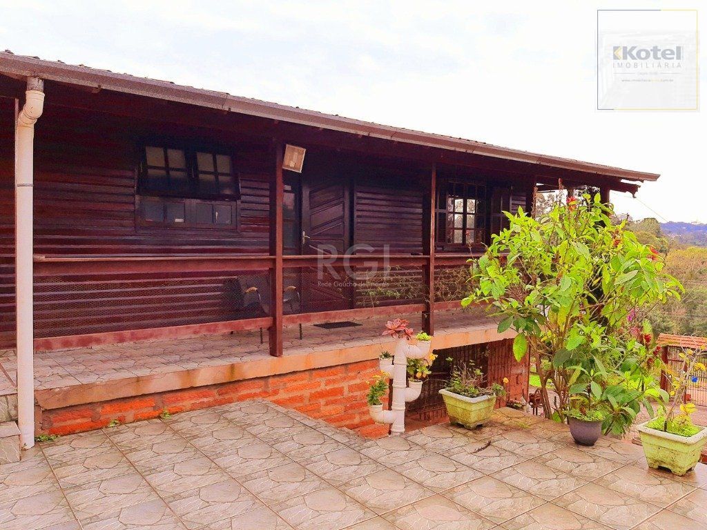 Casa para Venda - 120m², 3 dormitórios, 4 vagas - Krahe