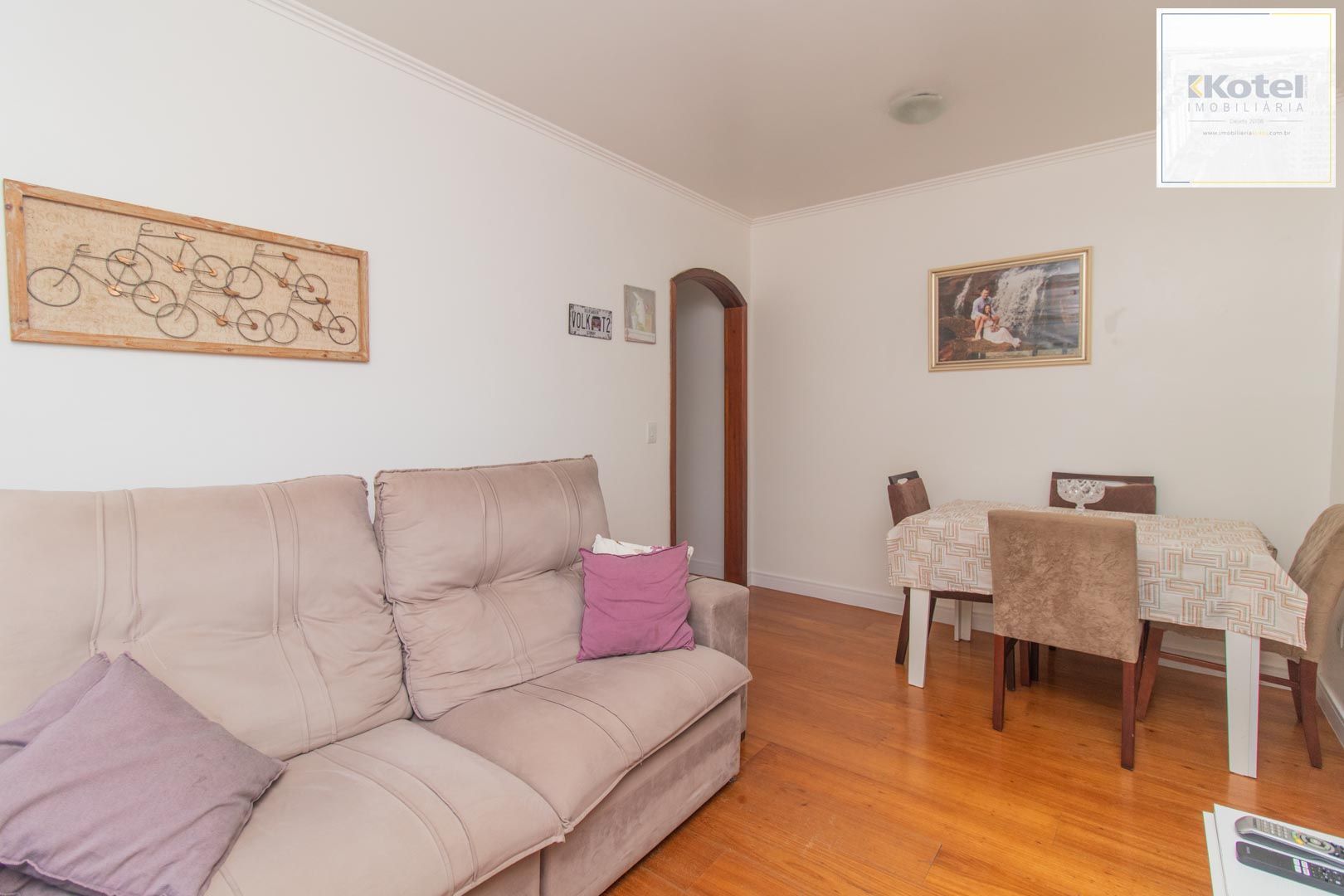 Apartamento de 2 dormitórios á venda no Bairro Teresópolis - Porto Alegre. — foto 3