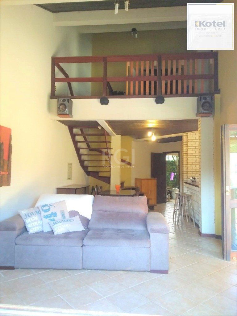 Casa para Venda - 219m², 3 dormitórios, sendo 1 suites, 4 vagas - Menino Deus — foto 3