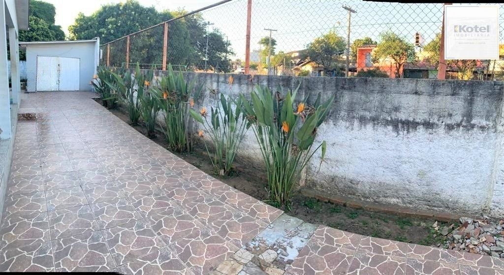Casa de 175m², com 3 dormitórios