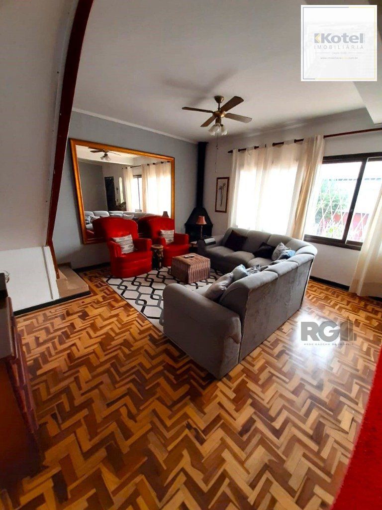 Casa 210m² - 3 dormitórios, 2 vagas — foto 2