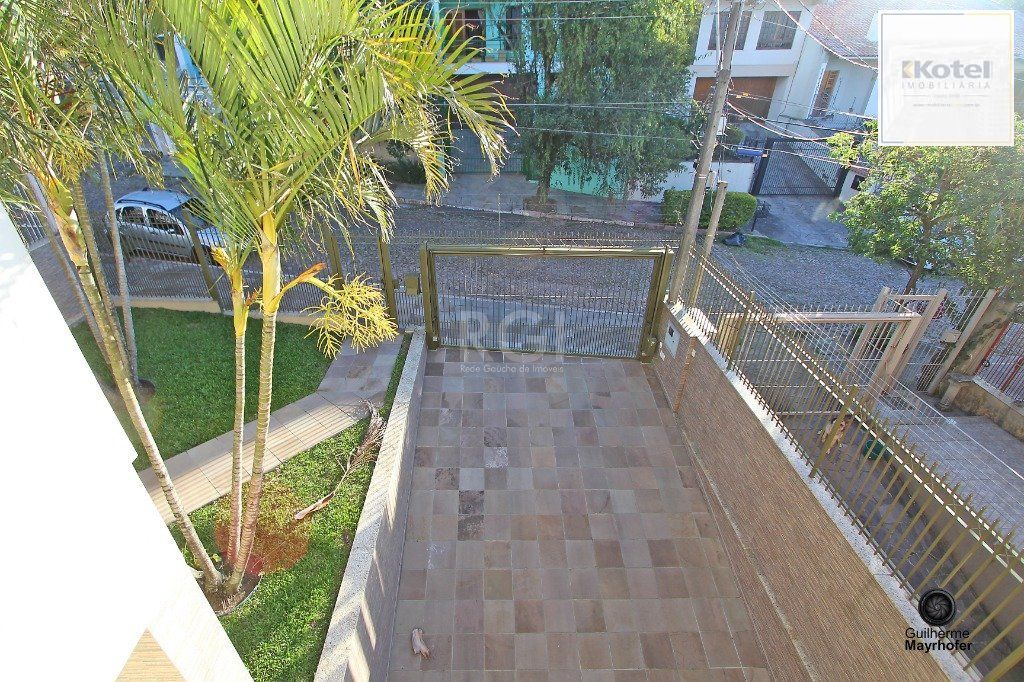 Casa para Venda - 445.52m², 4 dormitórios, sendo 4 suites, 4 vagas - Teresópolis — foto 5