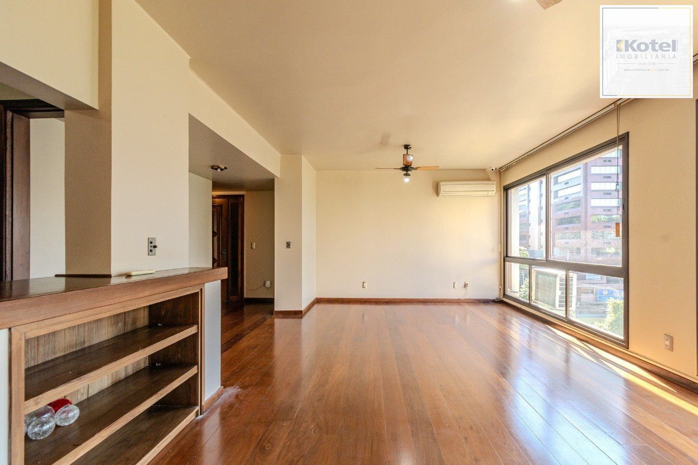 Apartamento de 3 dormitorios à venda em Mont Serrat - Porto Alegre
