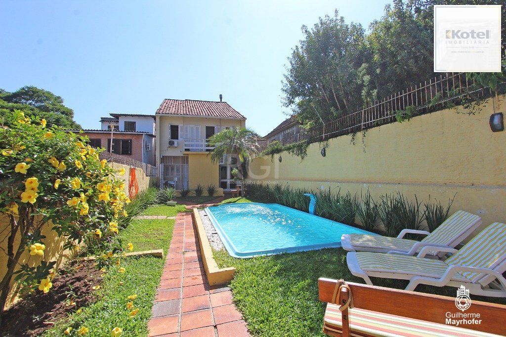 Casa para Venda - 240m², 5 dormitórios, sendo 1 suites, 3 vagas - Menino Deus — foto 3