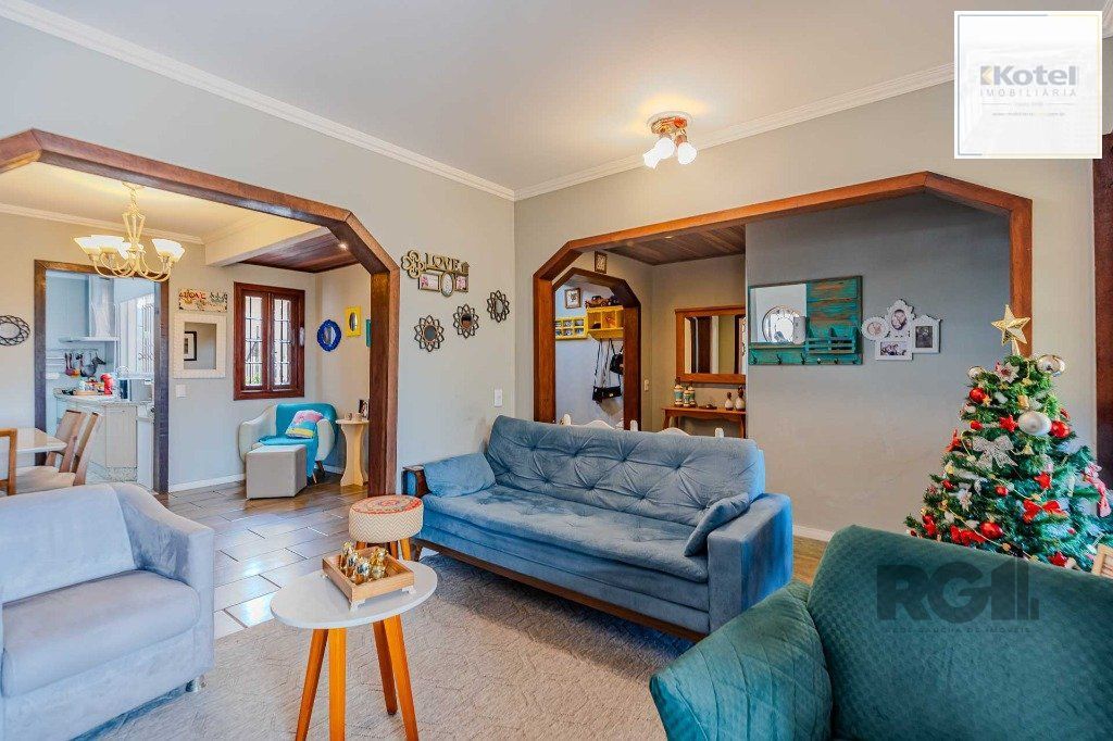 Casa com 234m², 3 dormitórios, 3 vagas no bairro Partenon — foto 5