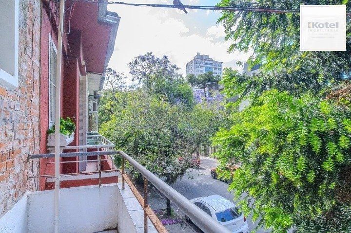 Casa 3 quartos à venda, 130m², Menino Deus - Porto Alegre