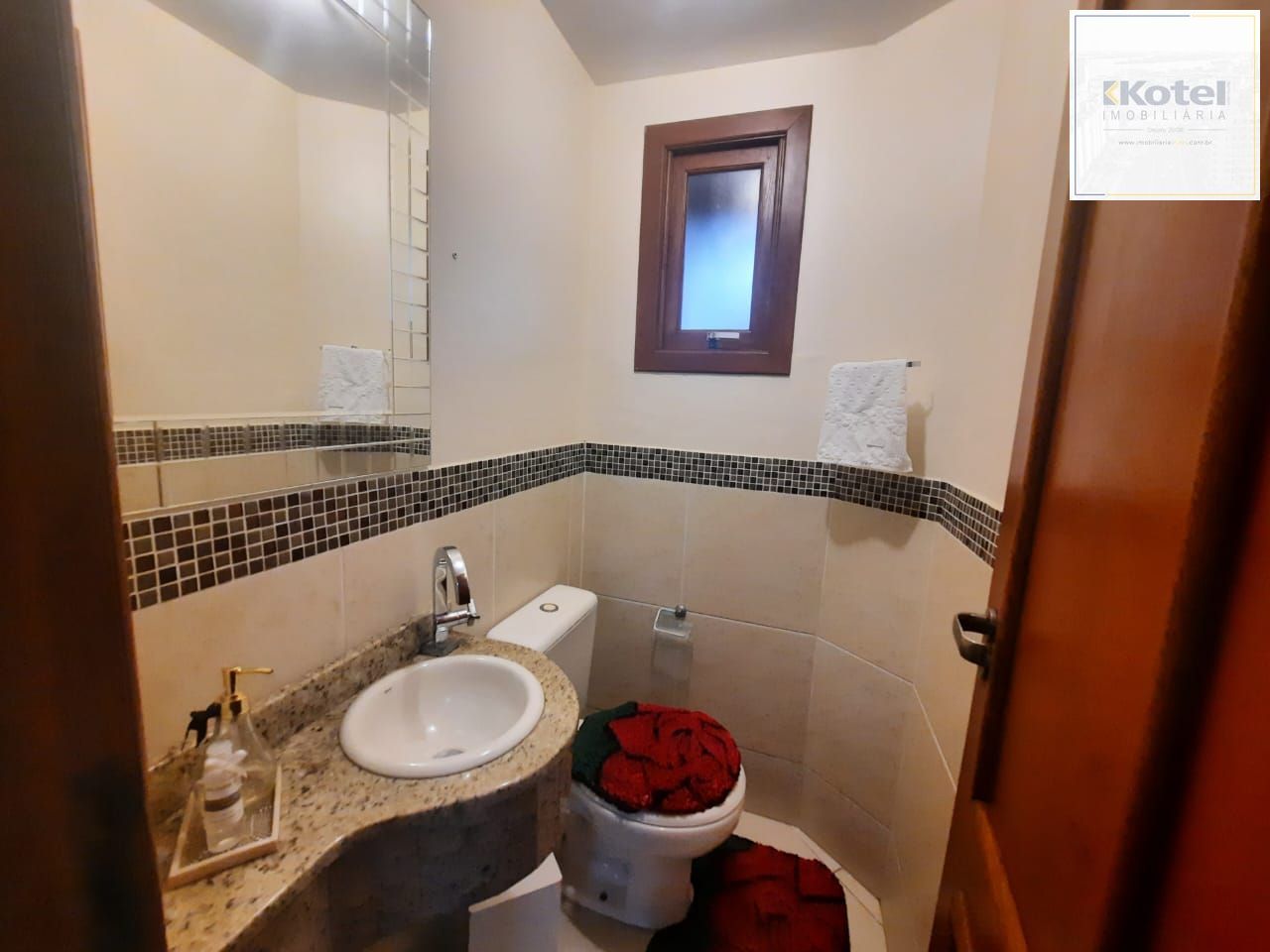 Casa em Condomínio, 131m², 2 dormitórios, 1 vaga no bairro Cavalhada — foto 3
