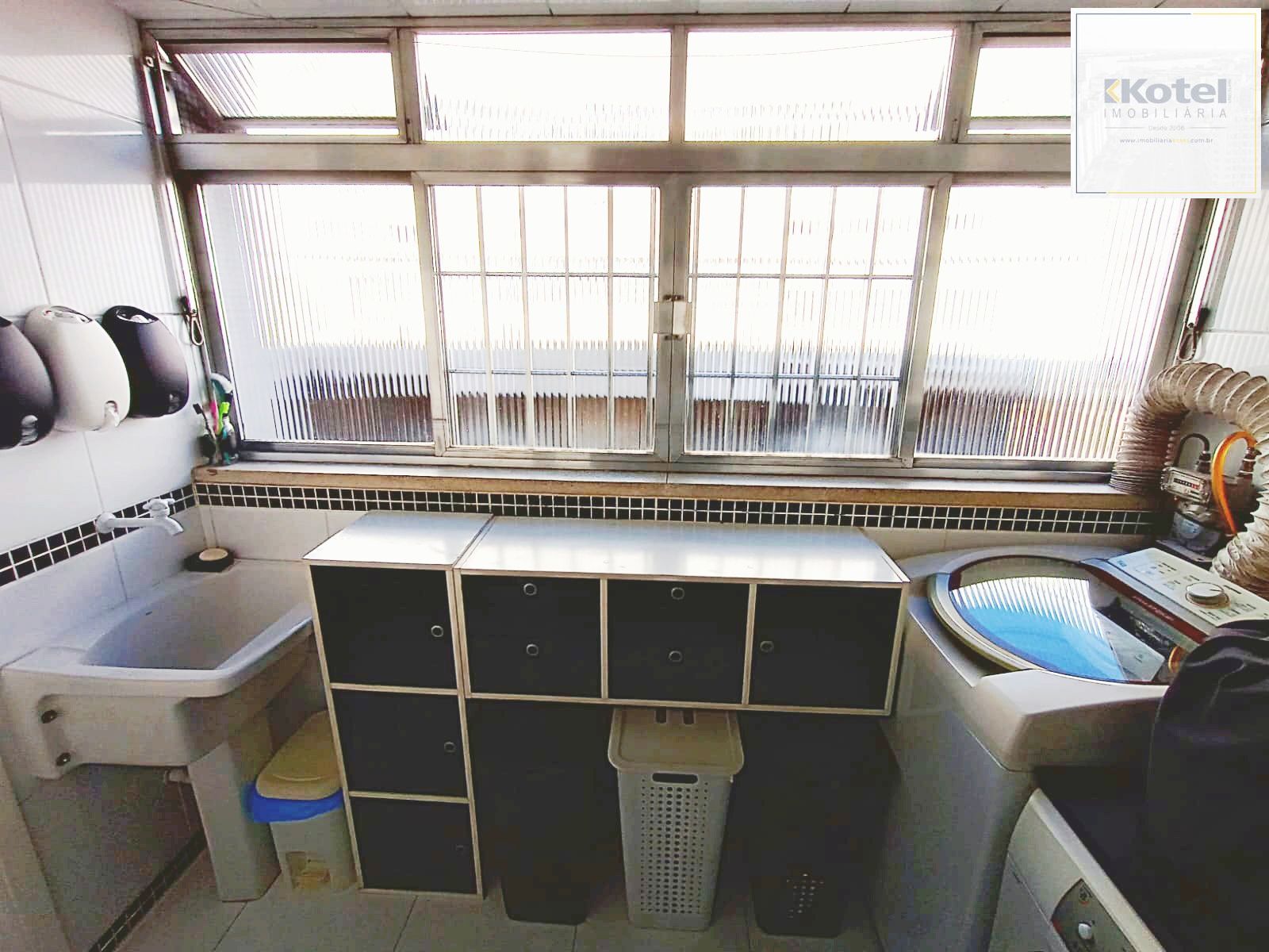 Apartamento com 2 quartos e 69m² à venda em Jardim Planalto, Porto Alegre. — foto 5