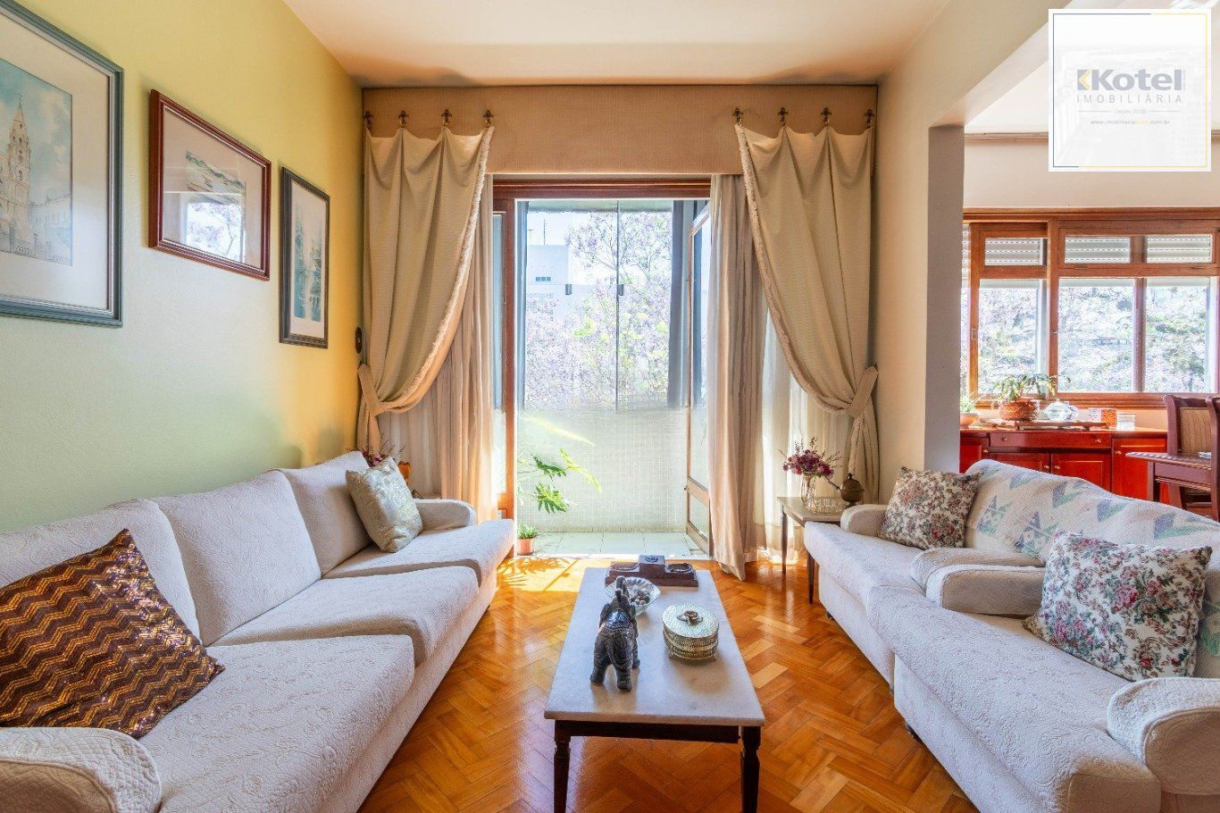 Apartamento com 3 quartos e 116m² à venda em Petrópolis, Porto Alegre. Rua General Souza Doca, Petrópolis, Porto Alegre — foto 3