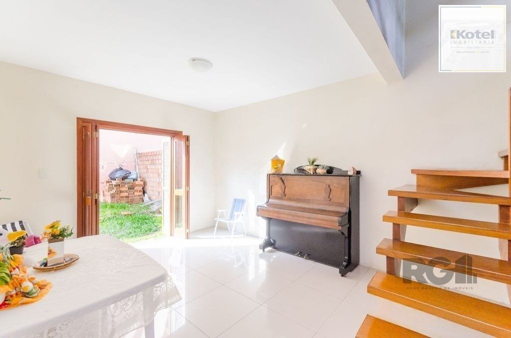 Casa em Condomínio, 166m² - 3 dormitórios, 2 vagas no bairro Guarujá — foto 4
