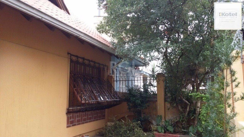 Casa 3 quartos à venda, 250m², Jardim Botânico - Porto Alegre — foto 2