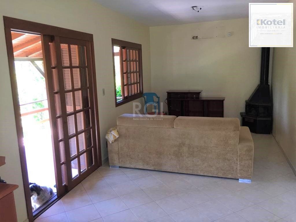Casa para Venda - 200m², 3 dormitórios, sendo 1 suites, 2 vagas - Hípica — foto 2