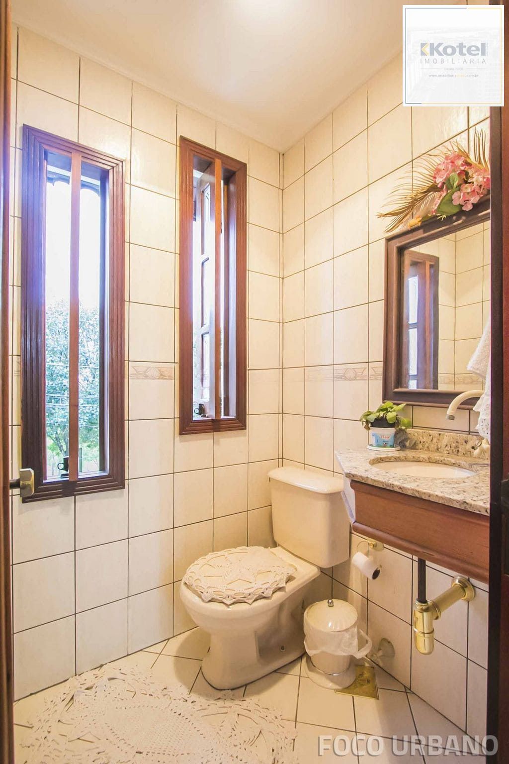 Casa 3 dormitórios à venda no Bairro Parque Santa Fé - Porto Alegre