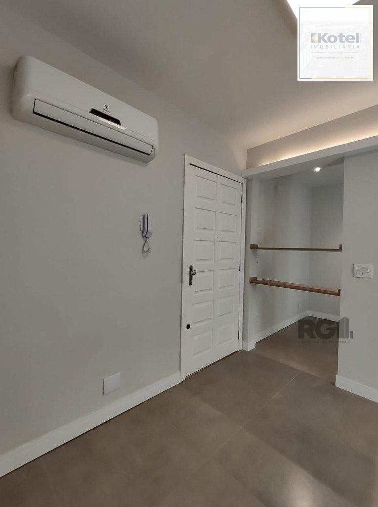 Apartamento semi mobiliado, 67m², 2 dormitórios, 1 vaga no bairro Petrópolis — foto 4
