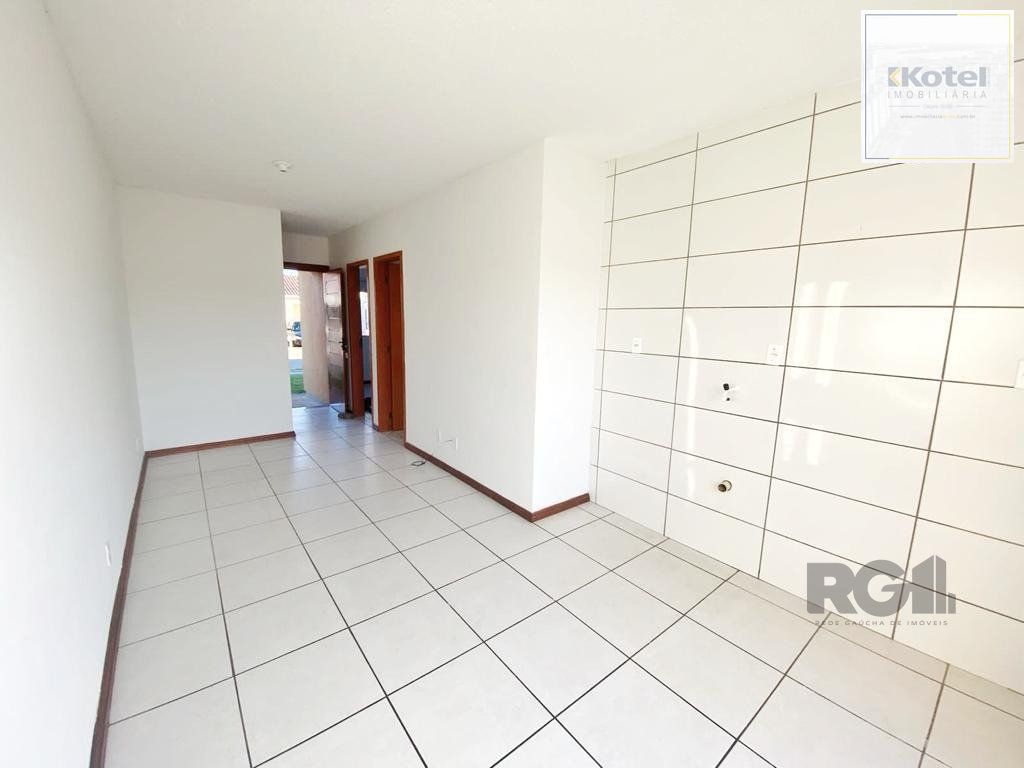 Casa 2 quartos à venda, 41m², Restinga - Porto Alegre — foto 2