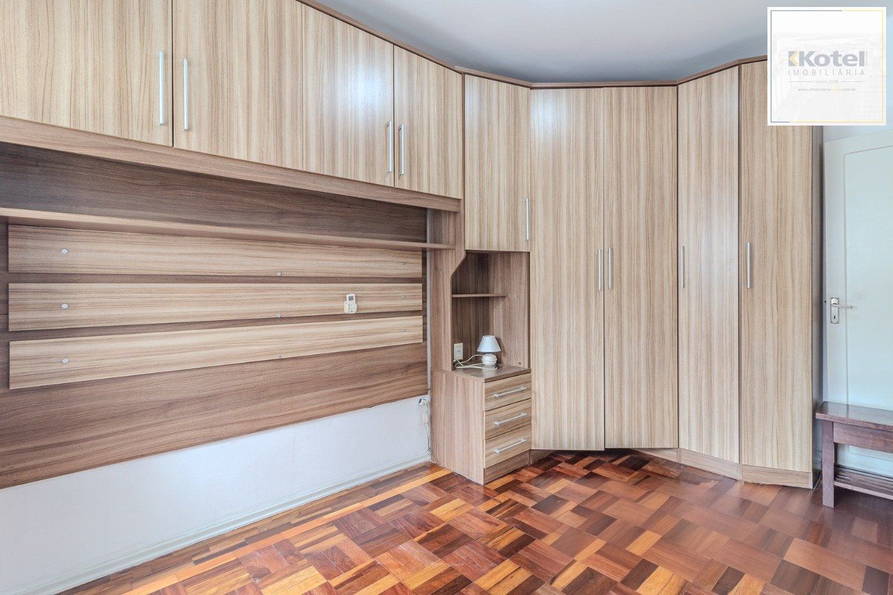 Apartamento 2 dormitórios no Centro Histórico