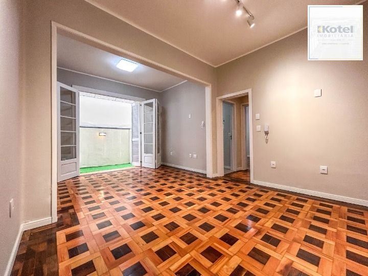 Apartamento garden de 01 dormitorio com suite no bairro Bom Fim/ Porto alegre.