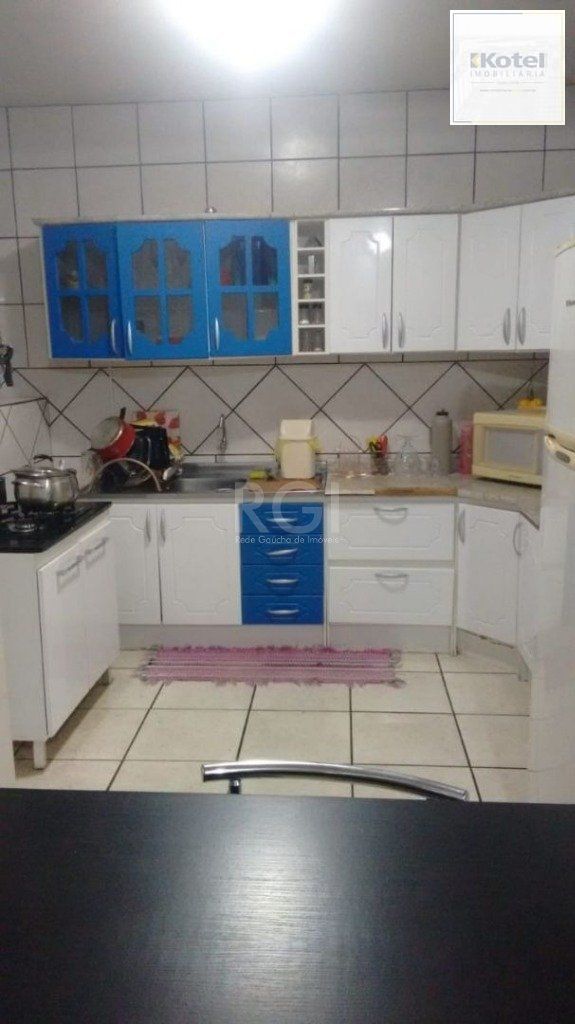 Casa Condominio para Venda - 170m², 3 dormitórios, sendo 1 suites, 2 vagas - Vila Nova