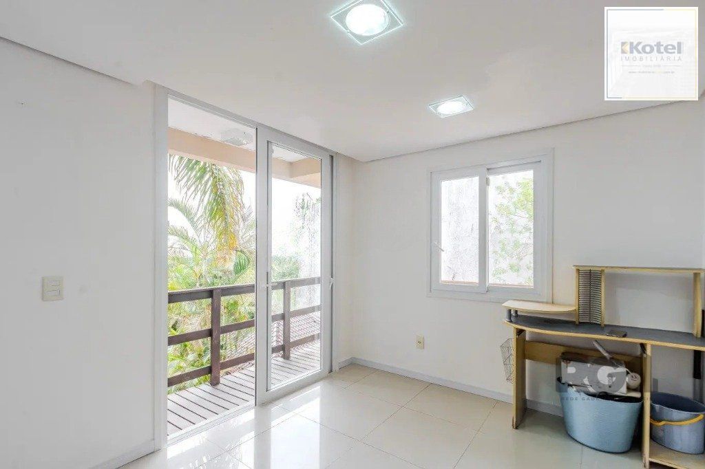 Casa com 3 dormitórios no bairro Jardim Isabel