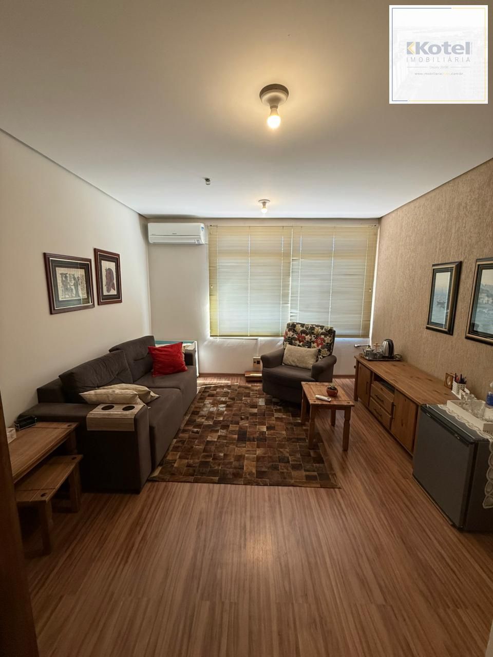 Sala Comercial à venda no bairro Menino Deus – Porto Alegre