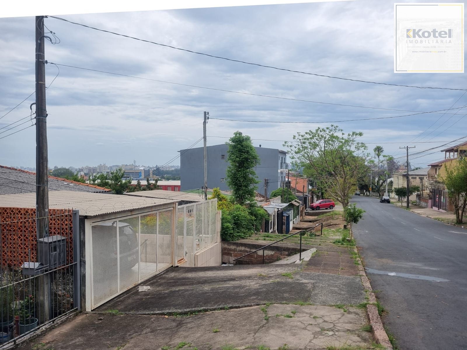 Chalé e edícula em Terreno plano e bem localizado! Ótima oportunidade para investir!